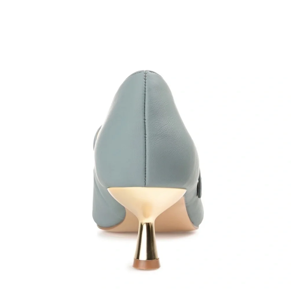 Journee Collection Manza Pump